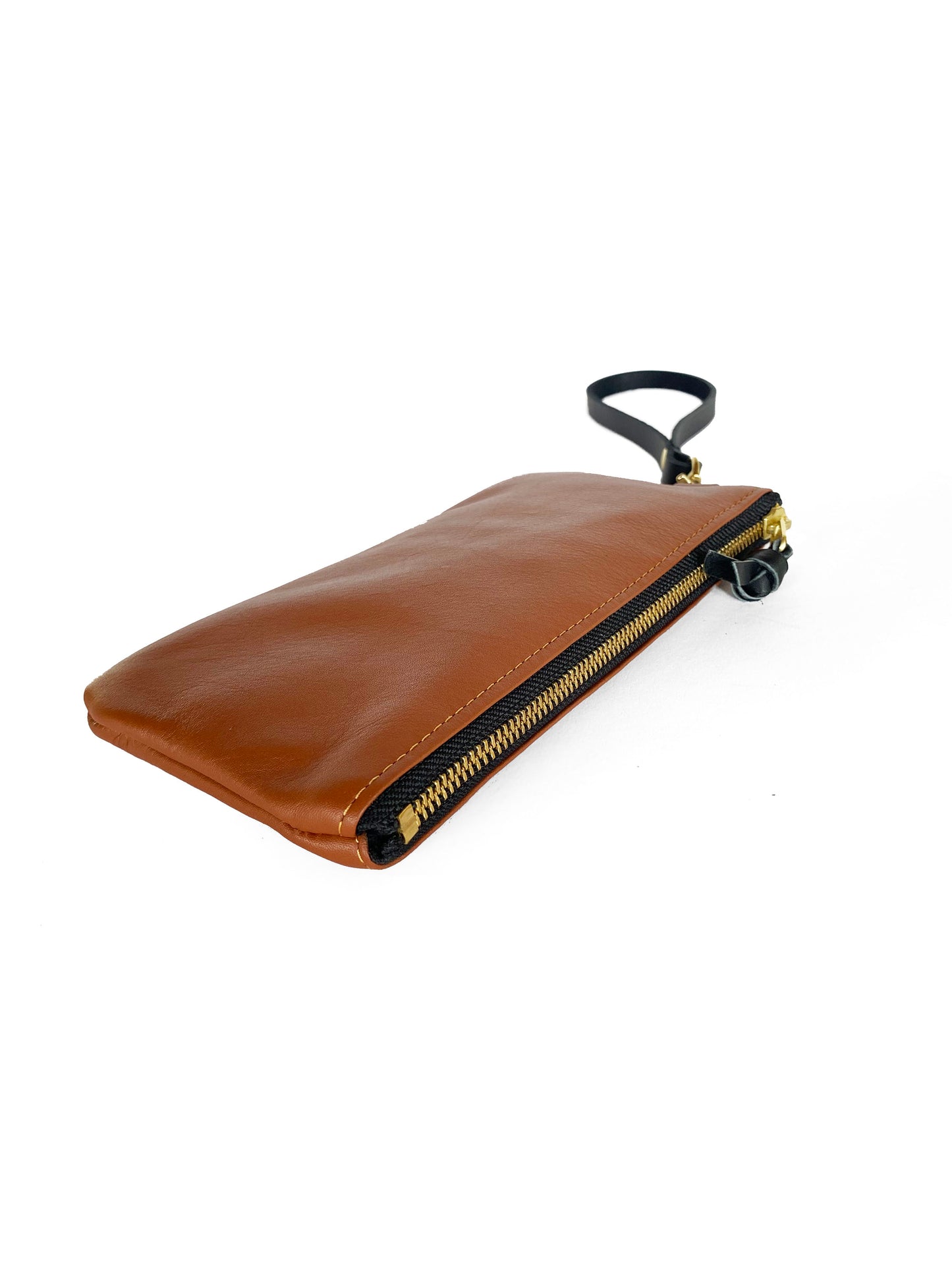 Ivy Clutch Wallet in cinnamon