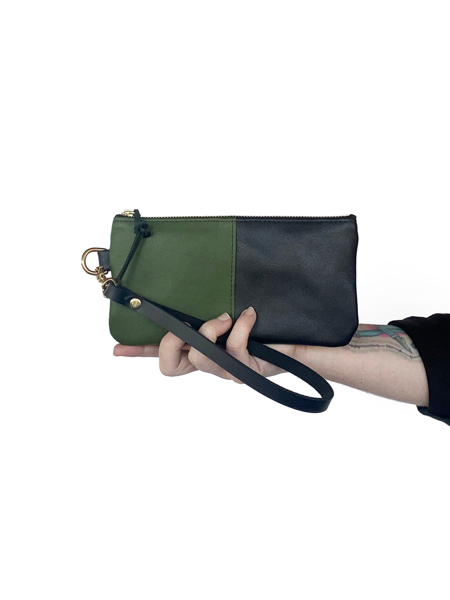 Ivy Clutch Wallet in dark moss and midnight